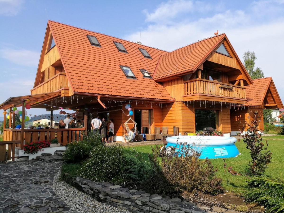 Holiday Home Holiday Raj Bešeňová Esterno foto