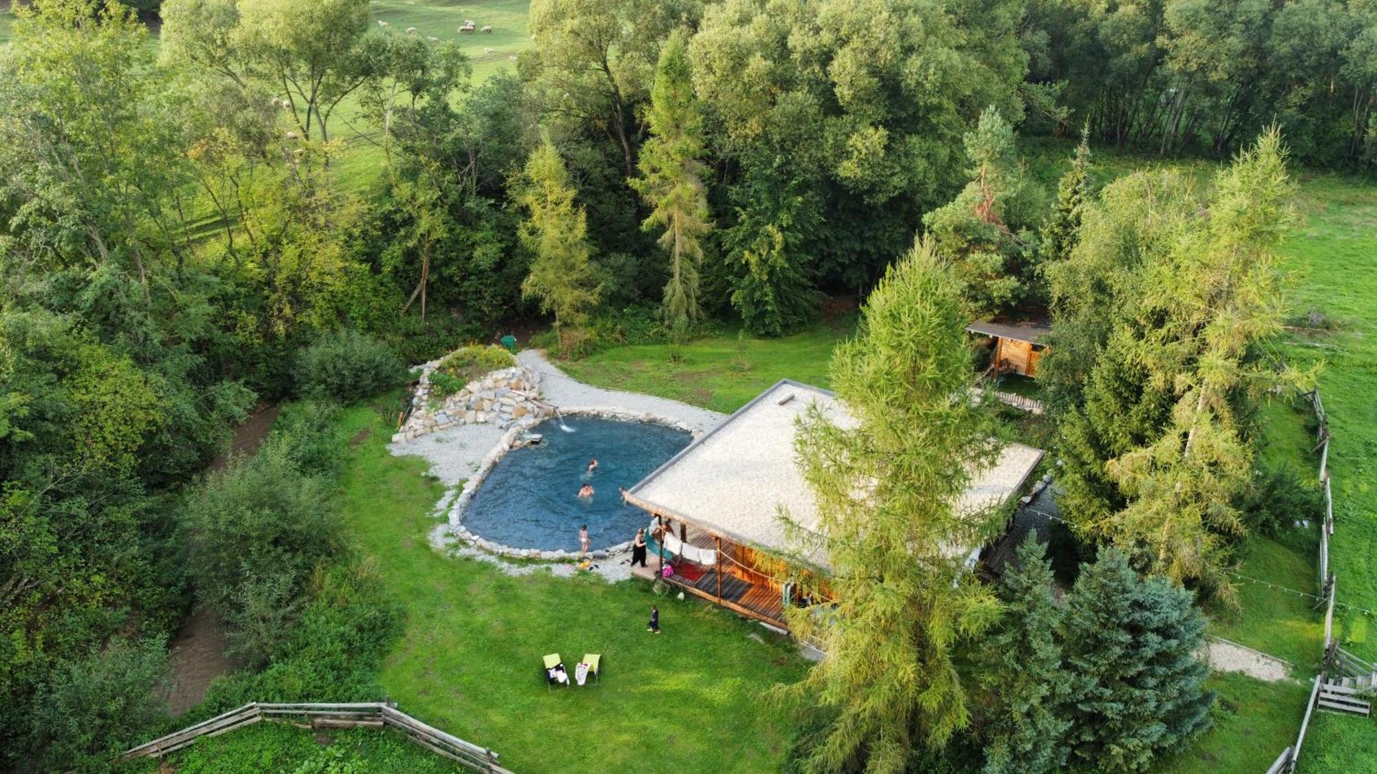 Holiday Home Holiday Raj Bešeňová Esterno foto